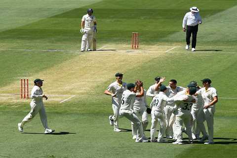 England humiliated as Australia retain Ashes taking 3-0 lead after thumping Third Test win as..