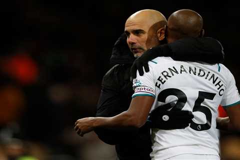 Man City looking to keep Fernandinho next season and could offer 36-year-old player-coaching role..