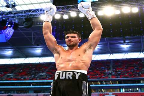 Tommy Fury incredibly predicted brother Tyson’s sixth-round win over Dillian Whyte before..