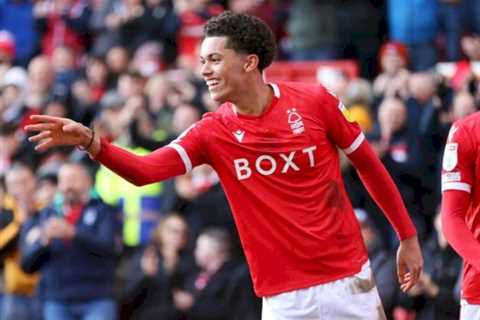 Brennan Johnson: Brentford hoping to beat Premier League rivals to signing of Nottingham Forest..