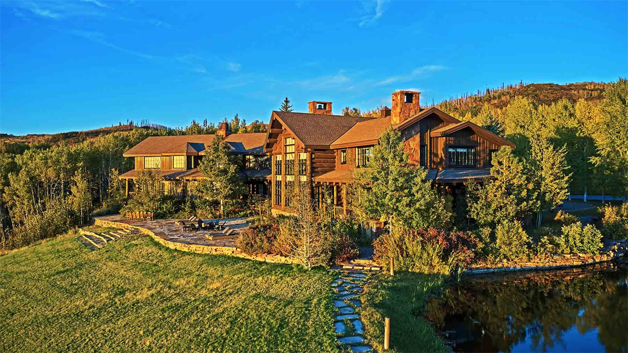 Inside golf legend Greg Norman’s amazing $39.2m, 12,000-acre former estate including private fishing river and saloon