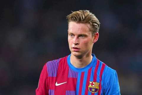 Barcelona chief hints Man Utd may miss out on Frenkie de Jong in latest setback