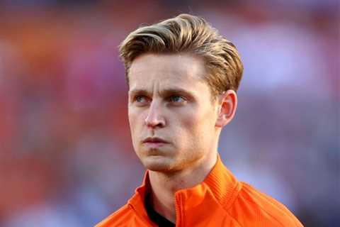 Why Manchester United’s move for Frenkie de Jong has stalled