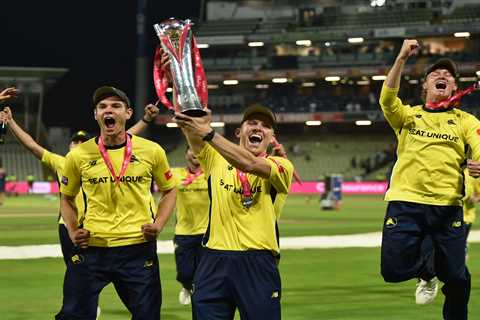 T20 Blast drama as Hampshire eventually crowned champions in last-ball thriller… minutes after..