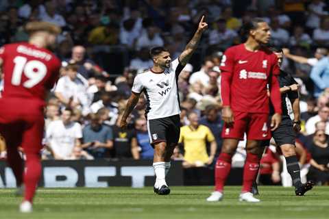 Fulham 2 Liverpool 2: Mo Salah rescues Reds after Aleksandar Mitrovic double as Jurgen Klopp’s side ..