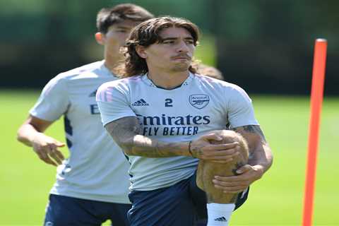 Arsenal star Hector Bellerin ‘wanted by Barcelona on free transfer’ with full-back looking to rip..