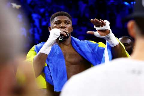 Anthony Joshua concussion fears after defeated Brit grabs mic for rambling speech in ring after..