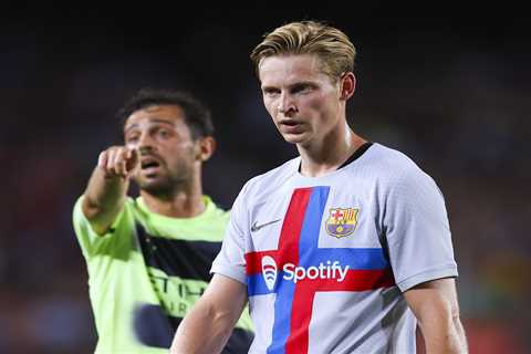 Man Utd joined by Liverpool in Frenkie de Jong transfer race as Jurgen Klopp desperately targets..