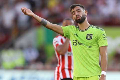 Bruno Fernandes says Man Utd arm-waving a ‘complete lie’ as he cites Maguire example