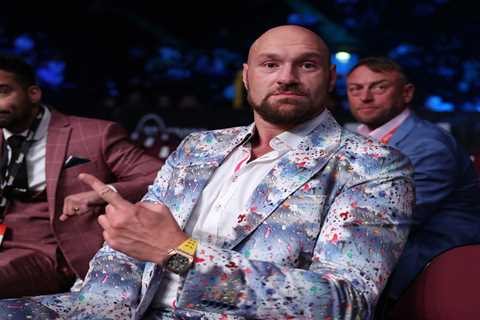 Tyson Fury tells Anthony Joshua to agree to blockbuster British fight by MONDAY otherwise Gypsy..