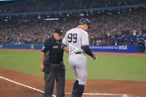 Aaron Judge Hits His 61st Home Run! ALL RISE HE DID IT!!!!!!