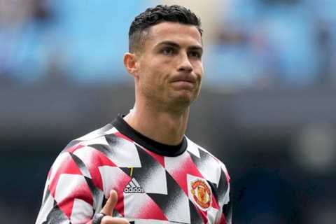 Ronaldo leaving Man Utd in January ‘is difficult’, two Serie A teams rule out move amid salary..