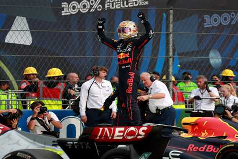 Max Verstappen cruises to F1 Mexican Grand Prix victory as first season win eludes Lewis Hamilton..