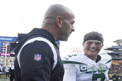 Robert Saleh Doesn’t Commit to Zach Wilson Starting at QB for the Jets Week 12 vs. Bears