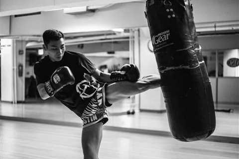 How to Improve Kickboxing Kick Speed & Power? 10 Great Tips