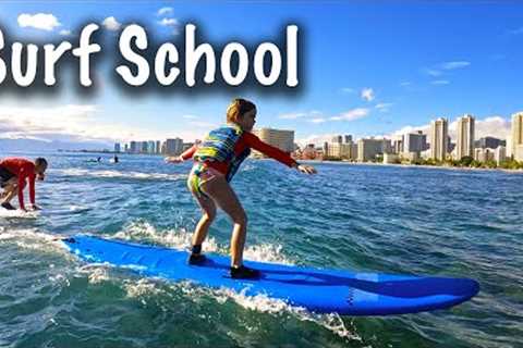 🏄🏼‍♀️ First Time Surfing Waikiki || Kids Surfing Lessons for my Daughter || Living in Hawaii