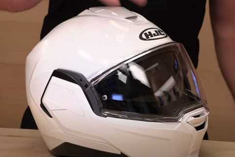 HJC i100 flip-up Helmet: Is It The Best Flip-Up Available? | Motorcycle Gear 101