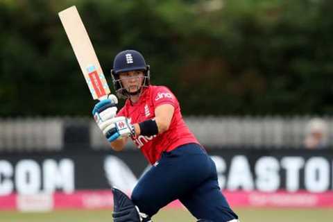 Women’s T20 World Cup: Alice Capsey and Kate Cross return to England squad