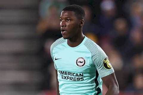 Moises Caicedo: Arsenal continue transfer talks with Brighton after £60m bid rejected