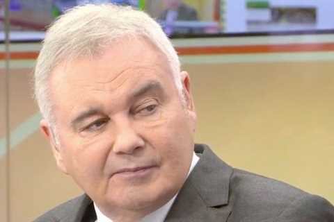 Eamonn Holmes blasts Andy Carroll ‘should’ve been arrested’ for tackle on Man Utd star