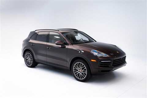 Porsche Cayenne Platinum Edition E-hybrid - Porsche Pompano