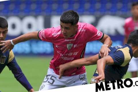 Chelsea enter talks to sign Ecuadorian wonderkid Kendry Paez with Man Utd and Man City also keen on ..