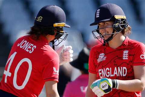 England smash record Women’s T20 World Cup score as they thrash Pakistan and avoid Australia in..