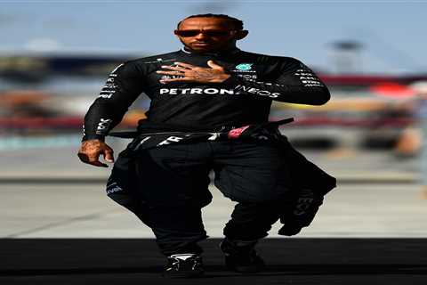 Lewis Hamilton gives fans major update on F1 future after retirement rumours