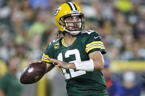 Colin Cowherd Names 1 New Team Reportedly Interested In Aaron Rodgers