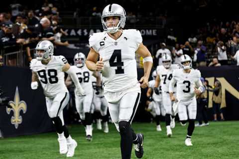 Derek Carr Has Reportedly Made A Choice On His Next NFL Team