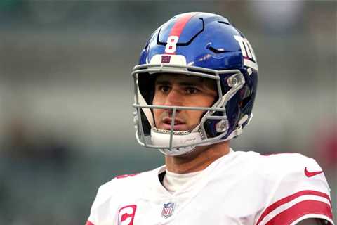 Bears Player Calls Daniel Jones “Trash” After Big Contract