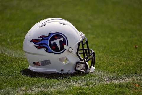 The Titans Are Reportedly Releasing A Pro Bowl Offensive Lineman