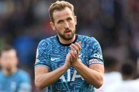 Tottenham can block Harry Kane to Man Utd transfer if they appoint one of two managers