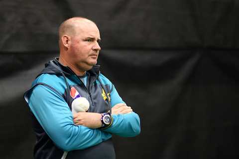 Mickey Arthur set to be appointed Pakistan team director