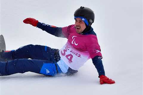 Learn to Ollie on Snowboard