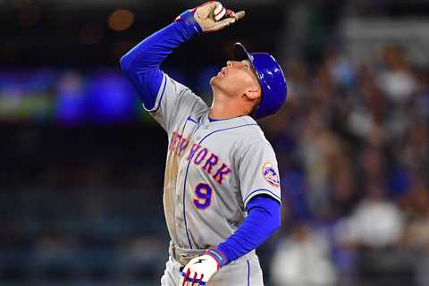 Brandon Nimmo Is Nimmoing So Hard Right Now
