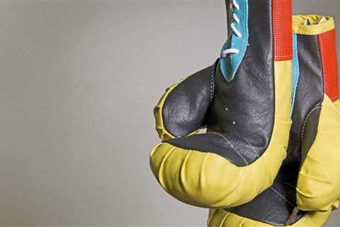 Do Weighted Gloves Increase Speed?