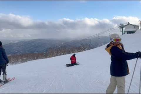 Sapporo Teine Skiing - Day 23 - Japan Travel 2023 [ASMR - CAPTIONS ON] | CLUB PROFESSIONALS