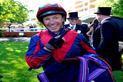 Frankie Dettori and the £2.3MILLION payday that’s convinced him to delay retirement