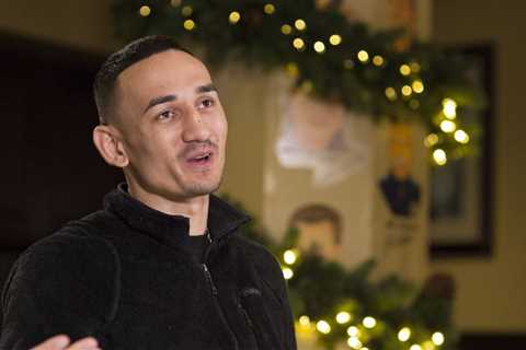 Max Holloway opens up on rough upbringing: ‘I had to endure so I can get my story out later on’