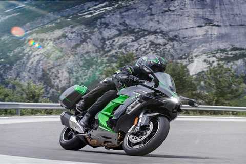 2023 Kawasaki Ninja H2 SX SE First Look Preview