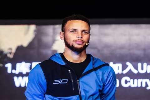 Stephen Curry Names The Greatest NBA Shooter Of All-Time