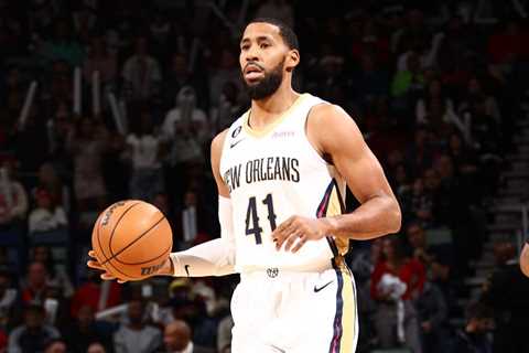 Raptors Officially Sign Garrett Temple, Mouhamadou Gueye, Kevin Obanor