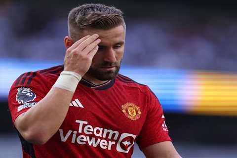 Luke Shaw injury setback rocks Manchester United