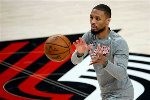 Insider Says Pelicans Should Make An Offer For Damian Lillard