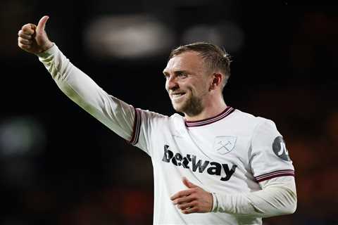 ‘Especially those two’: Jarrod Bowen raves about two West Ham players in particular after 2-1 win..