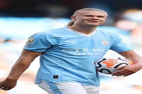 Eagle-eyed fans spot Scott Carson’s message on Erling Haaland’s match ball after Man City hat-trick ..