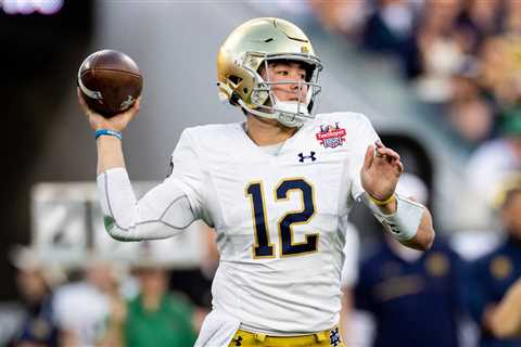 Former Notre Dame QB transfers to Alabama