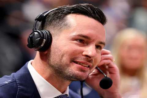 J.J. Redick Links Up With Knicks Veteran At The Gym