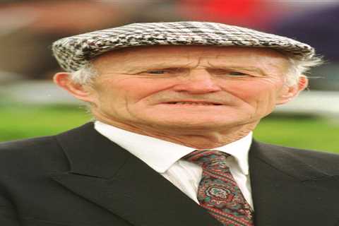 Racing Legend Tommy Kinane Dies at 90